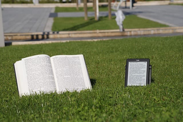 Libros impresos vs libros digitales